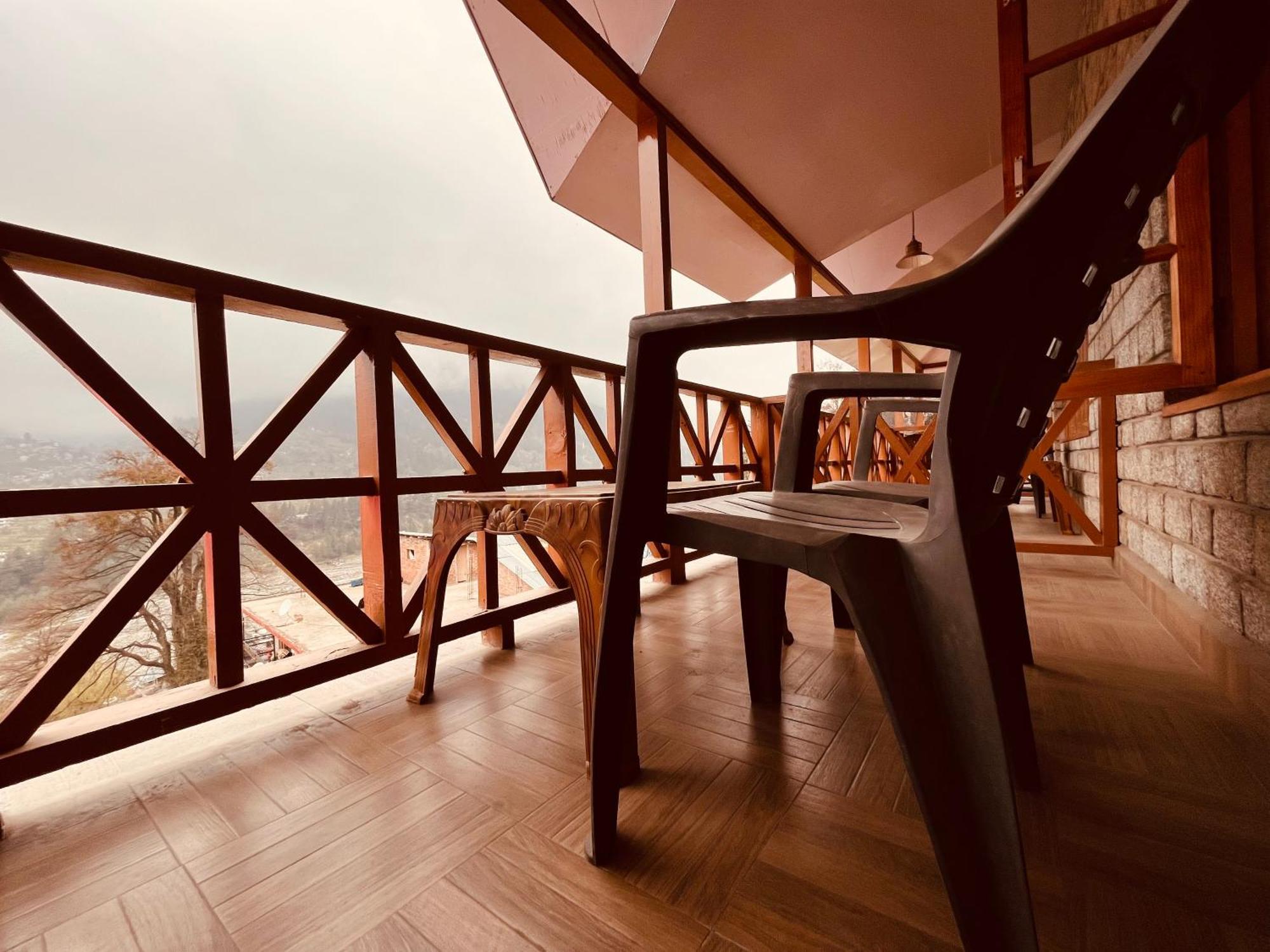 Sita Hotel & Cottage, Manali - A Boutique Wellness Hotel - Manali (Himachal Pradesh) — Photos 2